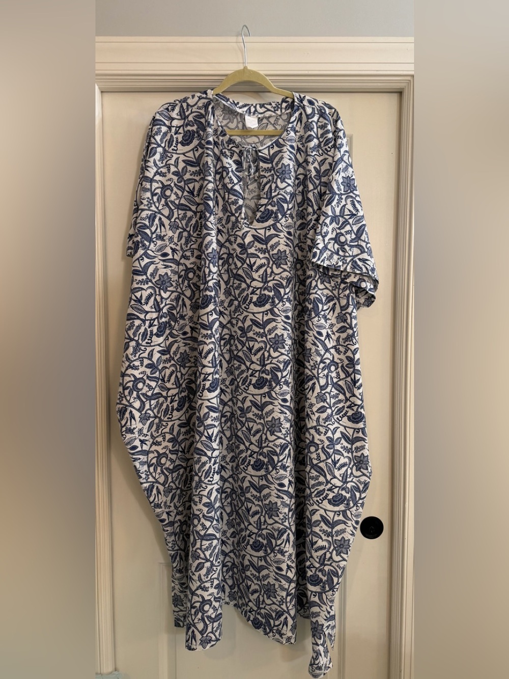 Liberty & Justice Ainatou Blue & White Floral Maxi Kaftan